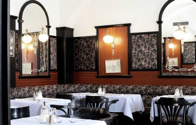 Novum Hotel Cristall Wien Messe Экстерьер фото