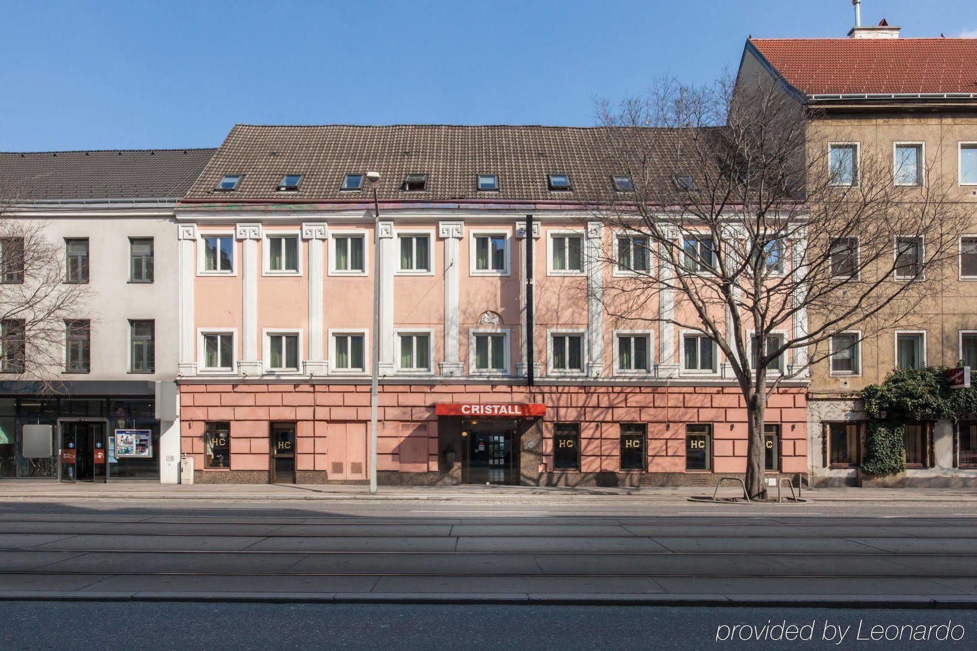 Novum Hotel Cristall Wien Messe Экстерьер фото