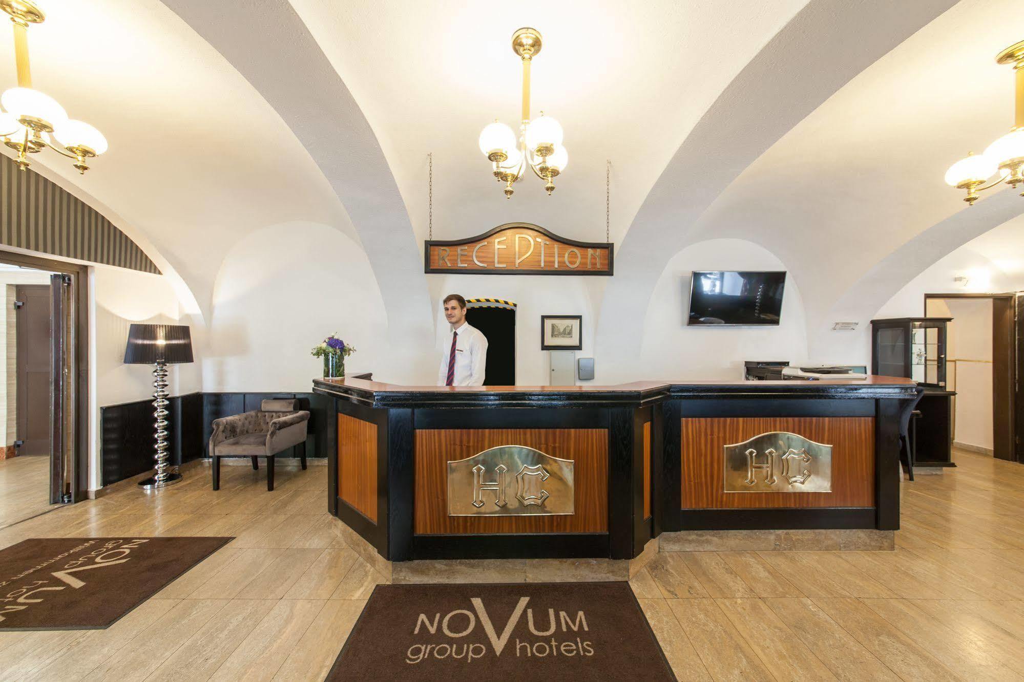 Novum Hotel Cristall Wien Messe Экстерьер фото