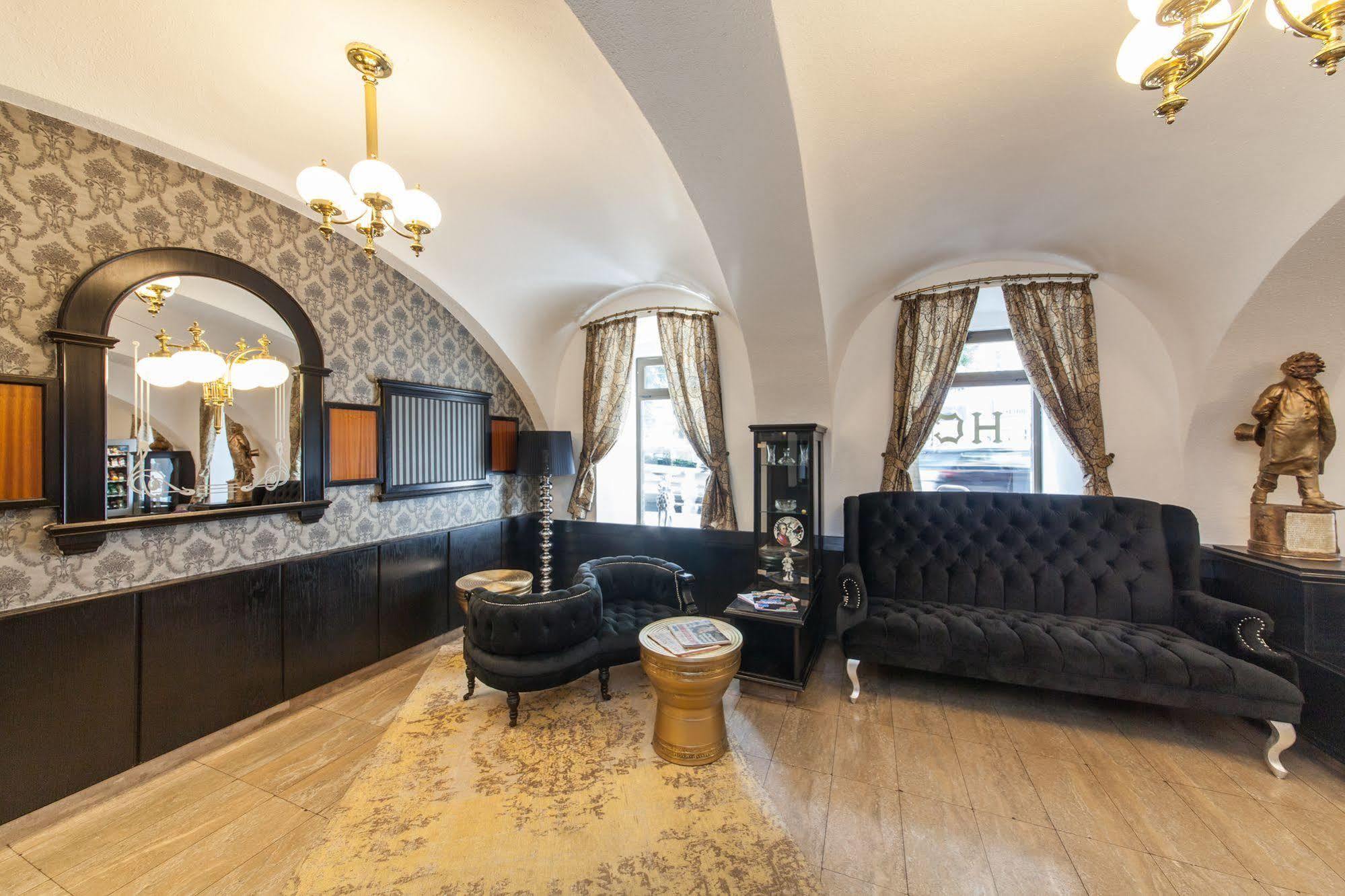 Novum Hotel Cristall Wien Messe Экстерьер фото